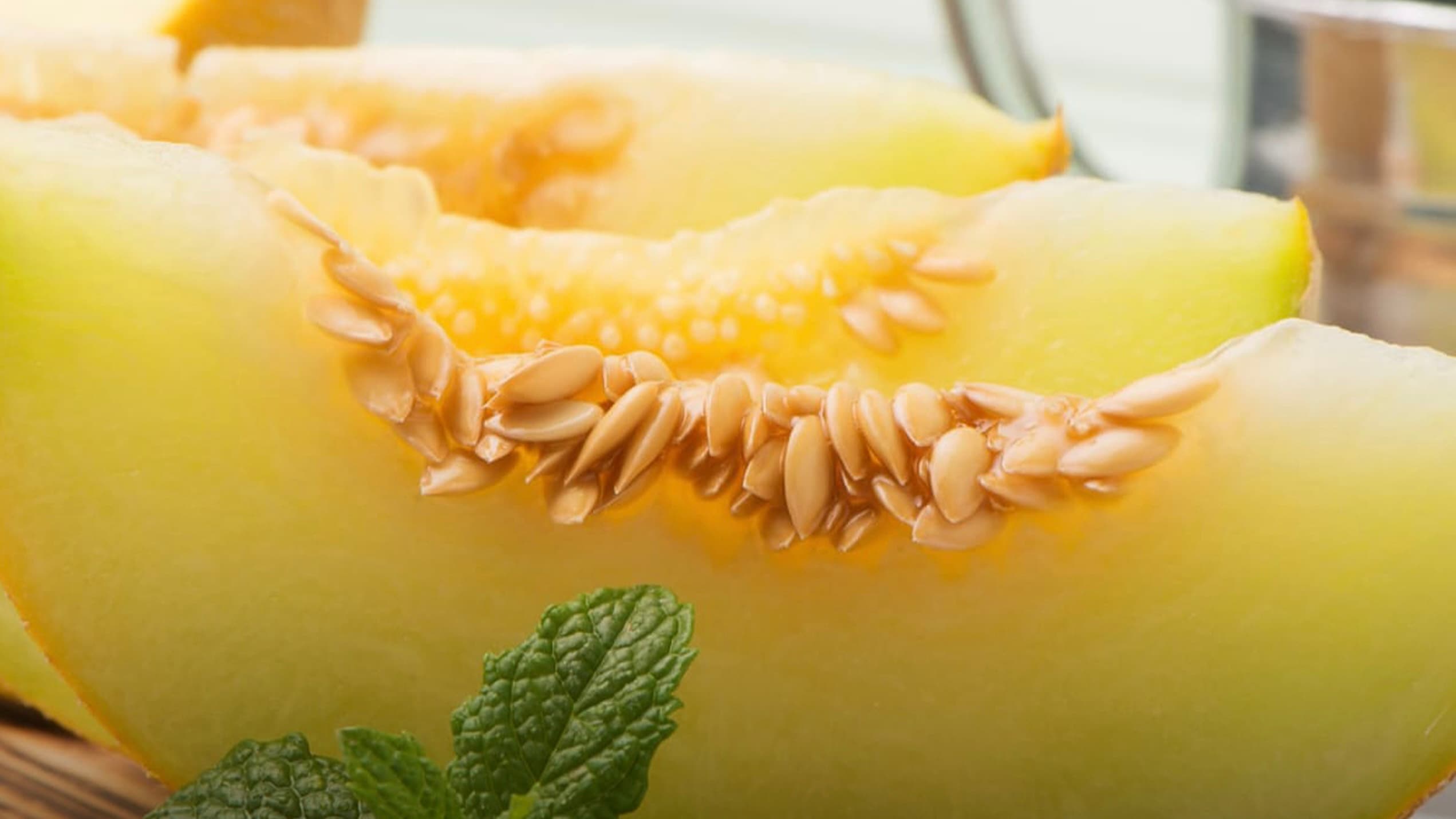 Дыня — натуральное средство от тревоги: успокаивает сердце и питает мозг кислородом.