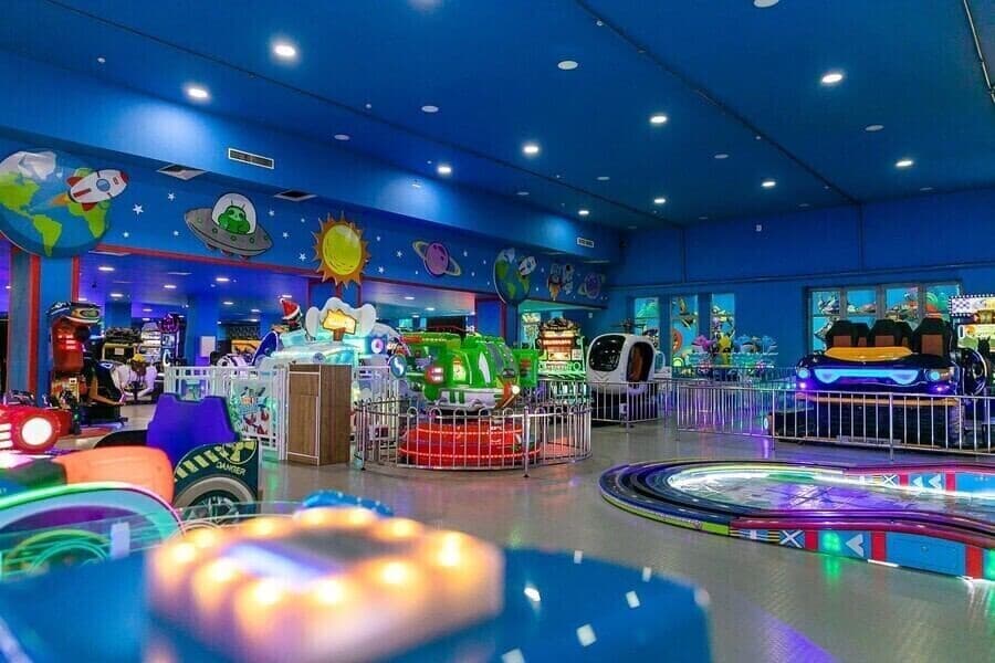 Шесть игровых площадок для детей, где им не будет скучно